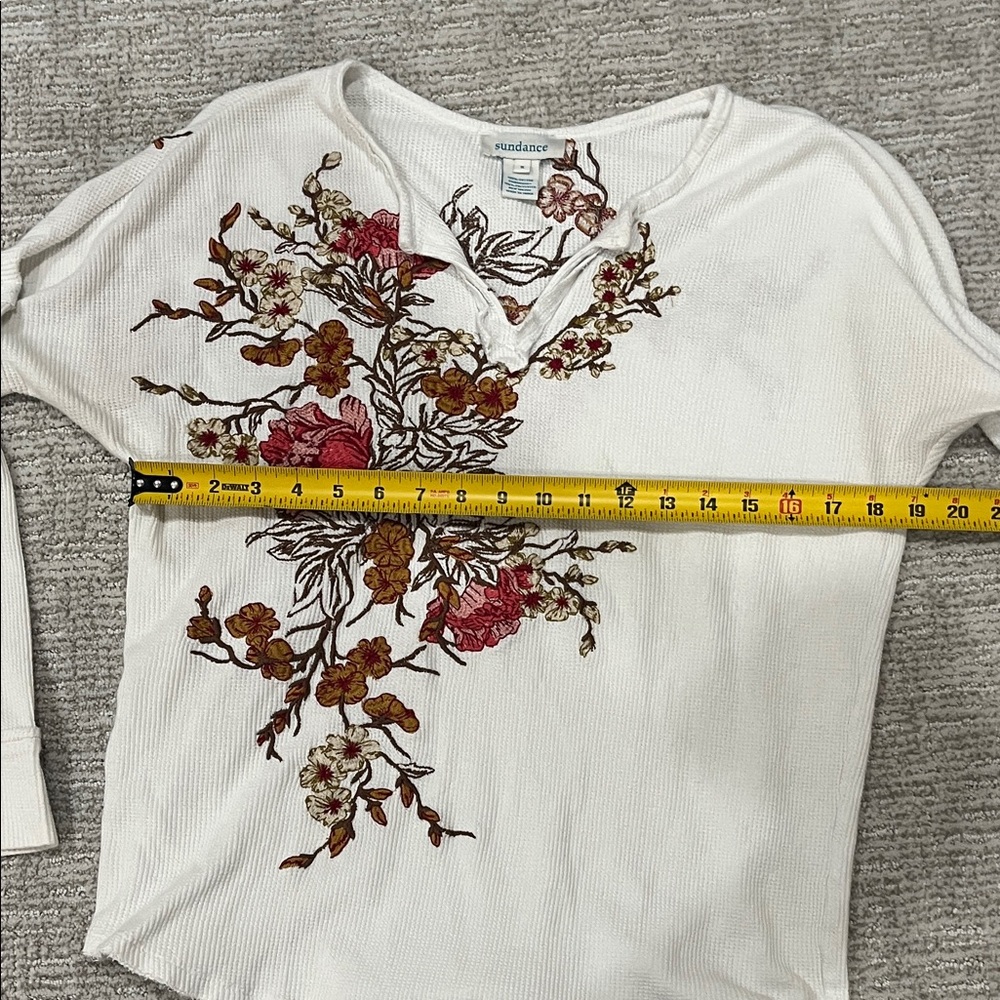 Sundance Floral Embroidered Long Sleeve Top - White and Red - Picture 4 of 6